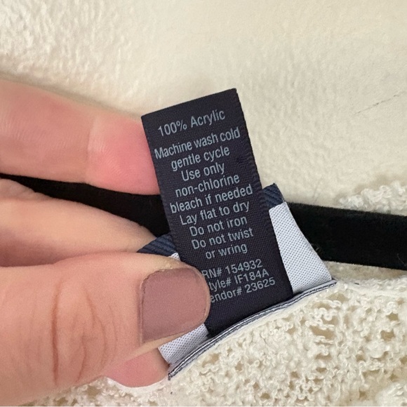 Daytrip | White Striped Multicolor Fringe Sweater | Size Small - Picture 13 of 15